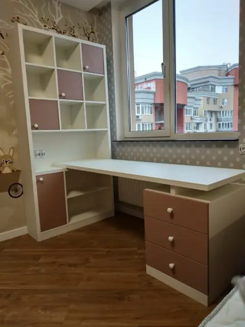 Тумба чи стіл 2 з 9 — наша робота